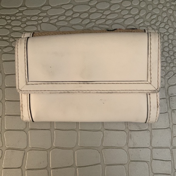 COACH Bees And Flowers Appliqué Burlap And Leather Vintage Wallet - Picture 3 of 8